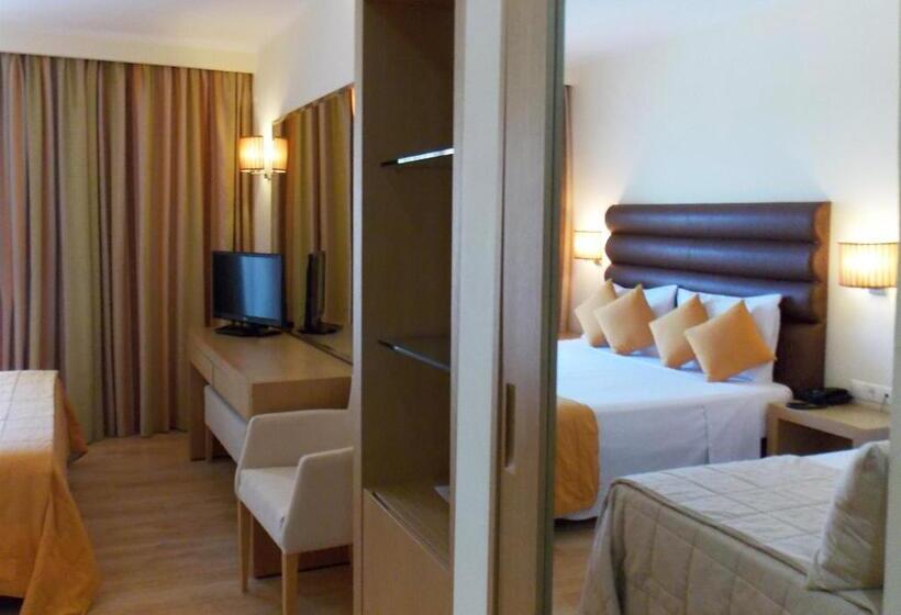 Номер Стандарт Трехместный, Galaxy Beach Resort Bw Premier Collection