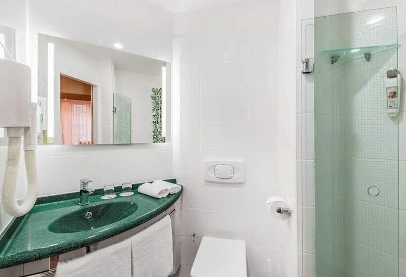 اتاق استاندارد, Ibis Budapest City