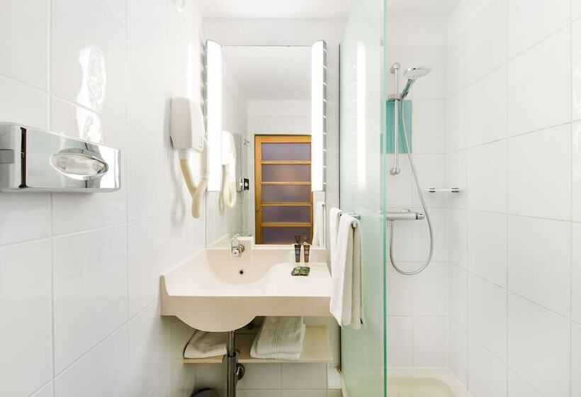 Номер Superior, Novotel Budapest City
