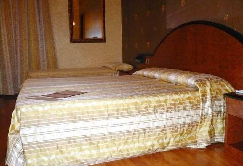Номер Стандарт Трехместный, Grand Hotel Dei Cesari