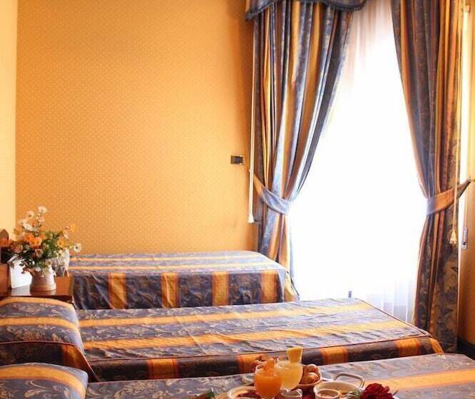 Четырехместный Номер Стандарт, Grand Hotel Dei Cesari