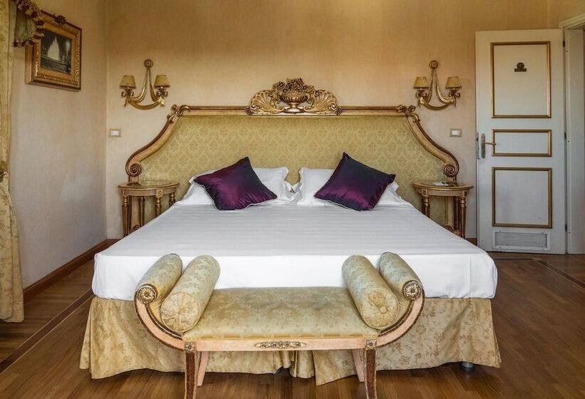 اتاق لوکس, Park Hotel Villa Ariston