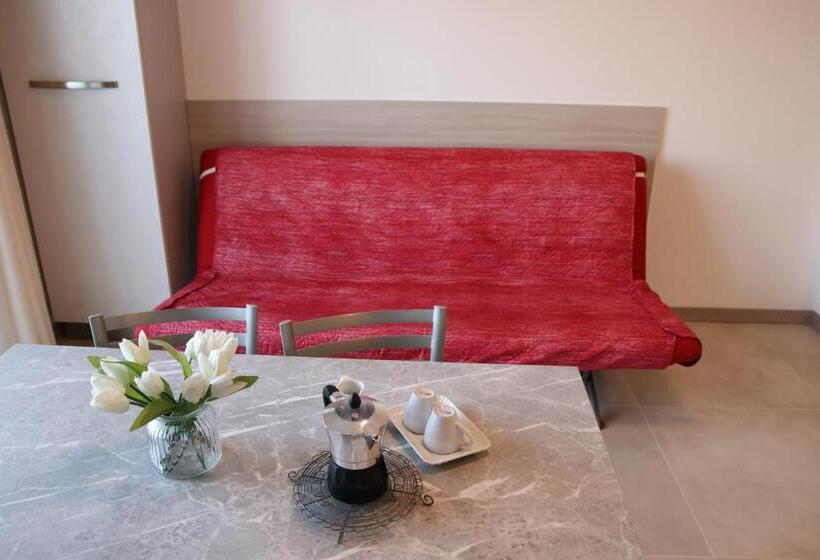 Студия Стандарт, Residence Capinera