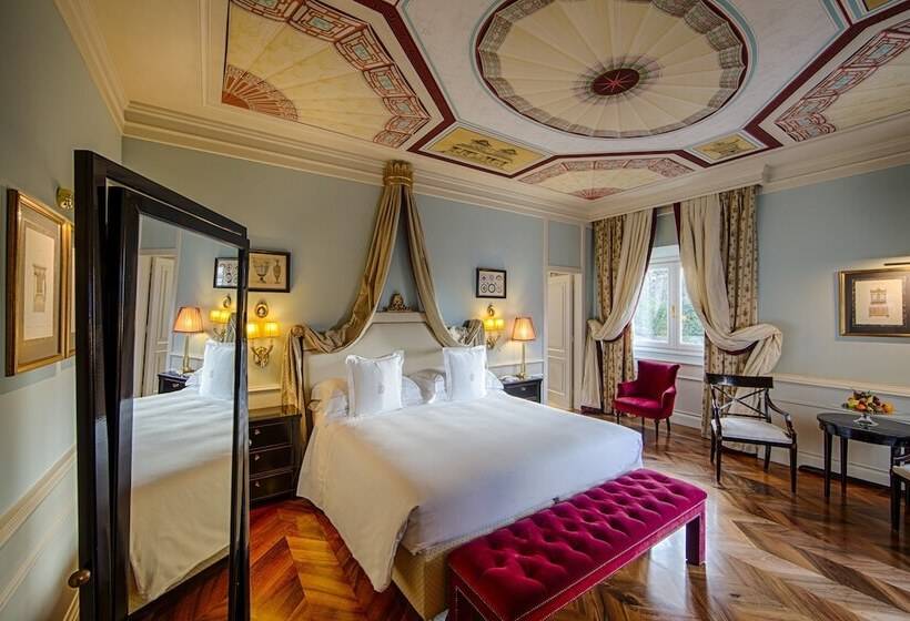 اتاق لوکس, Villa Cora