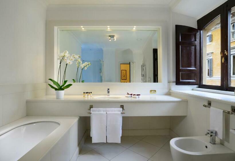 Suite Junior, D’inghilterra Roma – Starhotels Collezione
