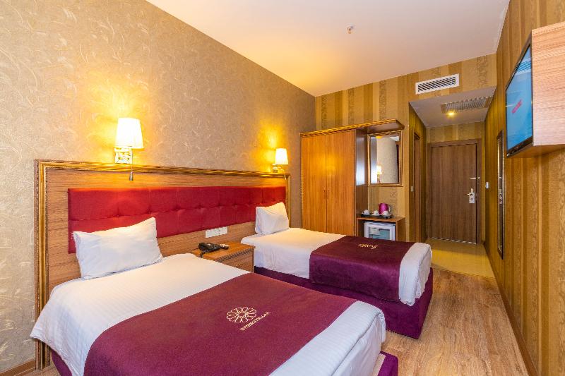 Camera Superiore, D’inghilterra Roma – Starhotels Collezione