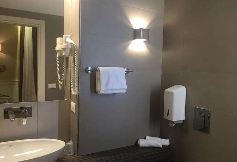 Номер Superior, Grand Hotel Montesilvano