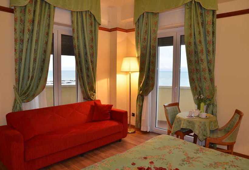 Номер Стандарт Трехместный, Grand Hotel Montesilvano