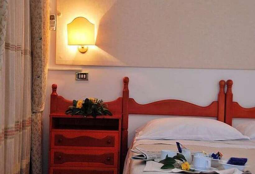 غرفة قياسية مطلّة علي البحر, Incanto