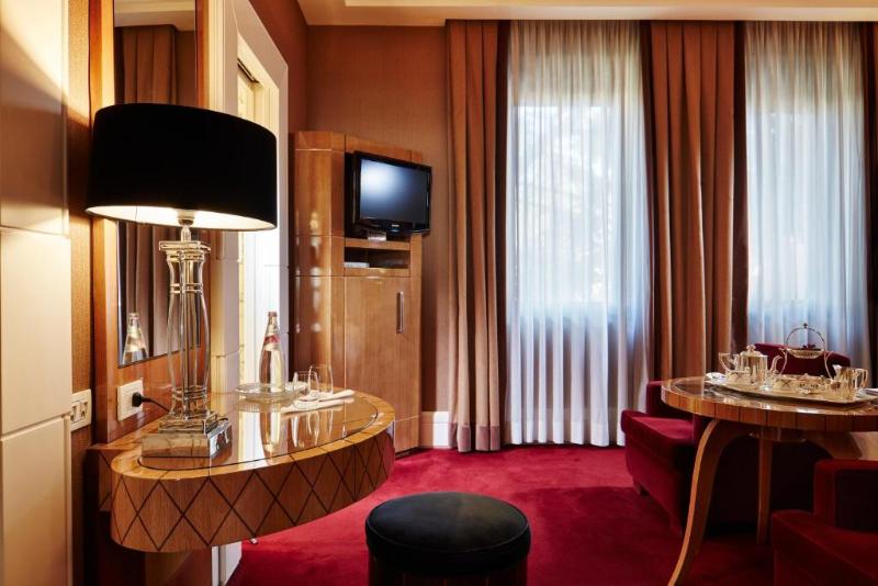 اتاق لوکس, Lord Byron   Small Luxury Hotels Of The World