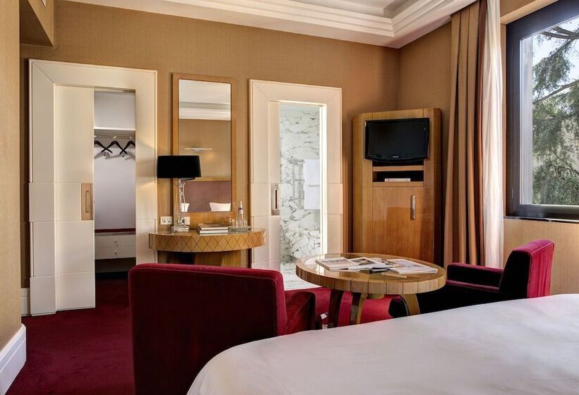 اتاق لوکس, Lord Byron   Small Luxury Hotels Of The World