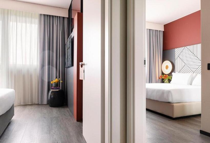 سوئیت با تخت بزرگ, Quark Hotel Milano