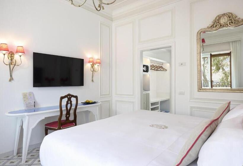 Bahçe Manzaralı Lüks Oda, Grand Hotel Ambasciatori