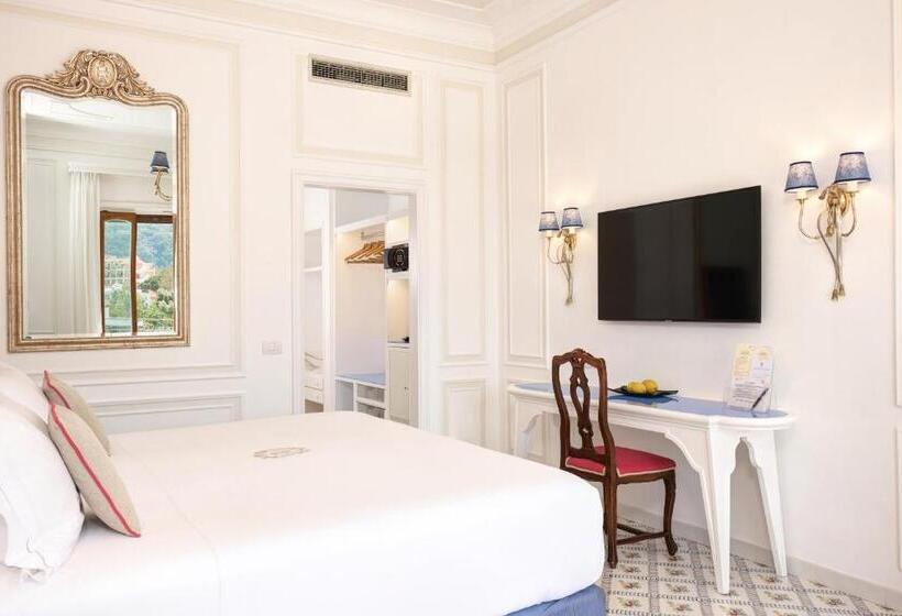 Balkonlu Delüks Oda, Grand Hotel Ambasciatori