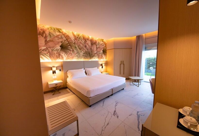 Habitación Premium Vista al Mar., Labranda Rocca Nettuno Tropea