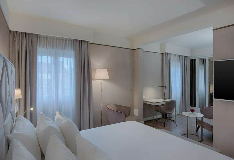 Полулюкс, NH Collection Palazzo Verona