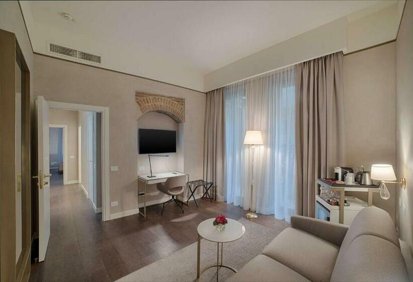 Люкс, NH Collection Palazzo Verona