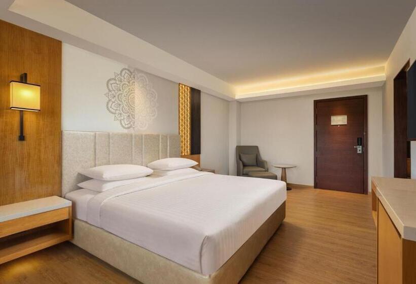 Номер Премиум, Courtyard By Marriott Tiruchirappalli