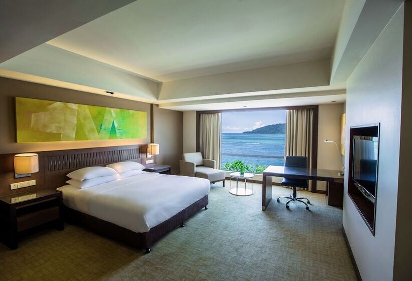 带海景的俱乐部房间, Hyatt Regency Kinabalu
