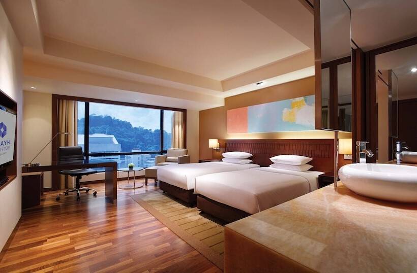 带城市景观的标准间, Hyatt Regency Kinabalu