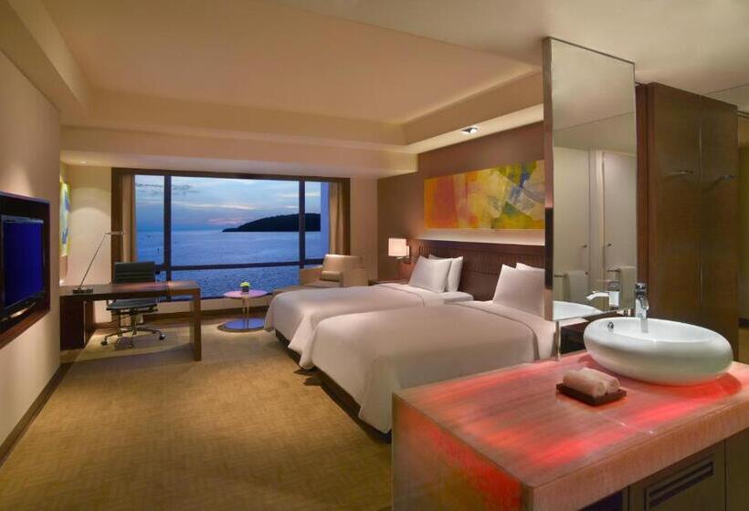 带海景的俱乐部房间, Hyatt Regency Kinabalu
