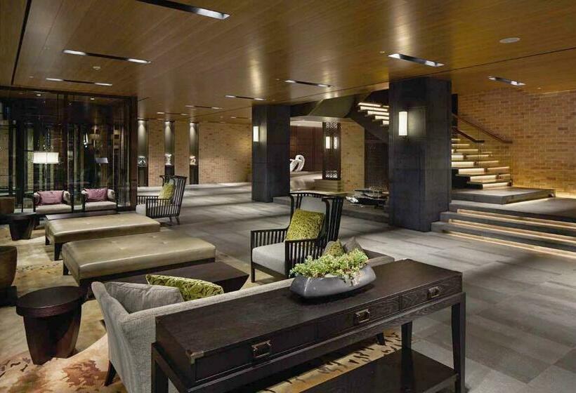 Номер Deluxe, Royal Hotel Seoul