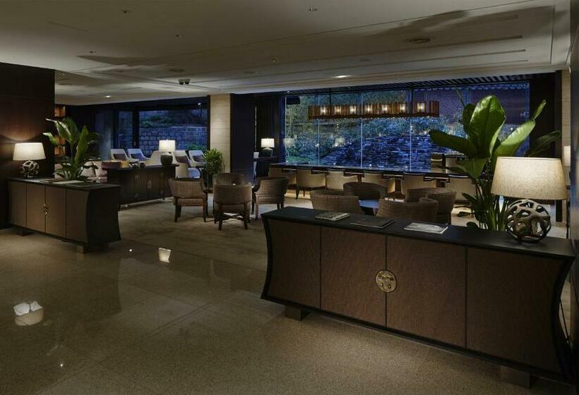 Номер Премиум, Royal Hotel Seoul