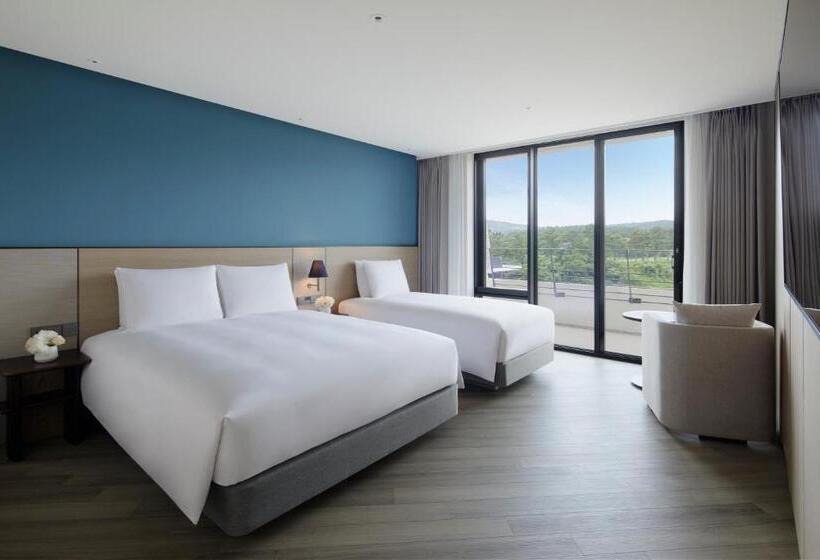 Семейный Номер Deluxe, Parnas Hotel Jeju