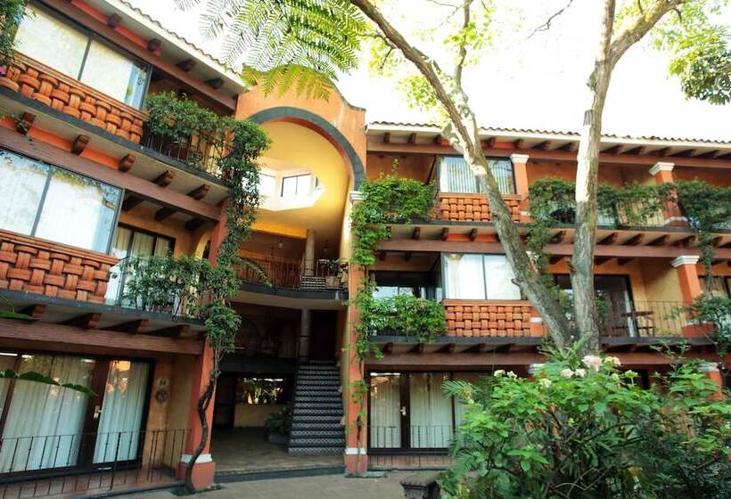 سوئیت با وان آب گرم, Hosteria Las Quintas Hotel Restaurante Bar