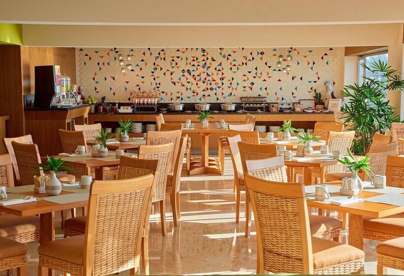 Quarto Standard 2 Camas Casal, Sheraton Buganvilias Resort & Convention Center
