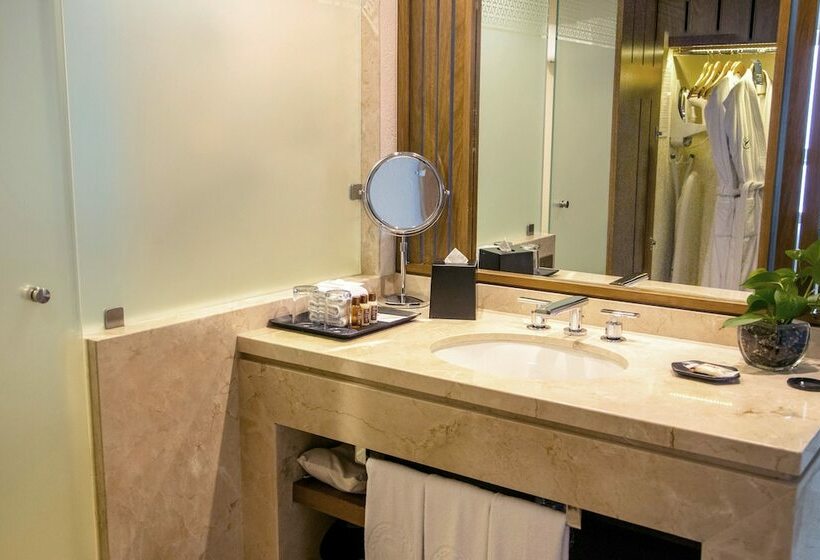 Quarto Standard Piso Térreo, Sheraton Buganvilias Resort & Convention Center