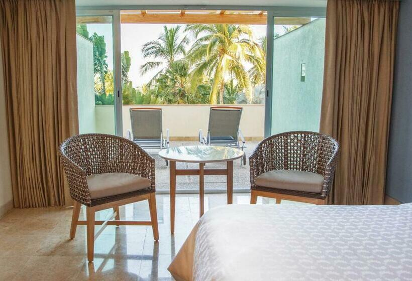 Quarto Standard 2 Camas Casal, Sheraton Buganvilias Resort & Convention Center