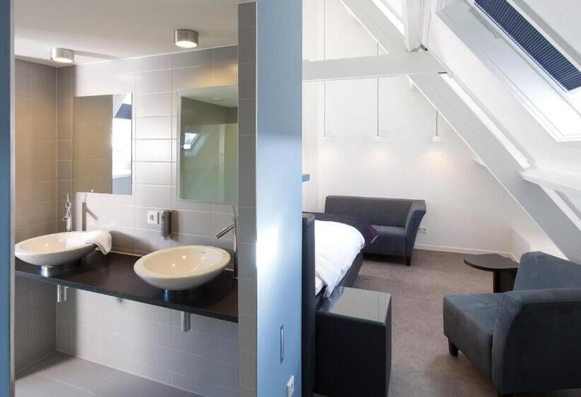 Люкс Повышенной Комфортности, Boutique Hotel  T Lansink