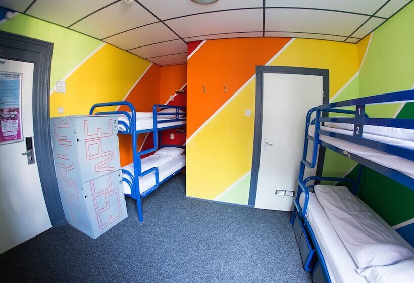 Cama em Quarto Partilhado, The Flying Pig Downtown