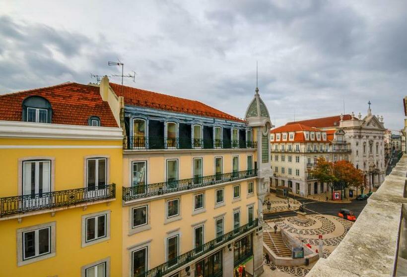 اتاق سوپریور با چشم‌انداز, Borges Chiado