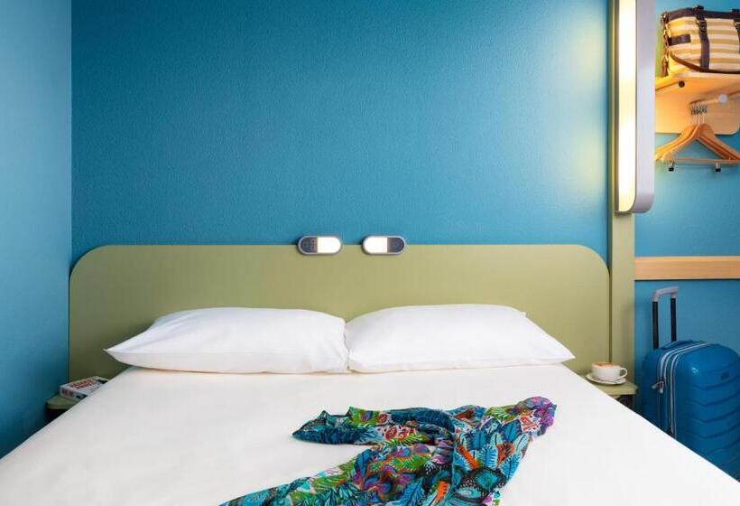 Номер Стандарт, Ibis Budget Warszawa Centrum