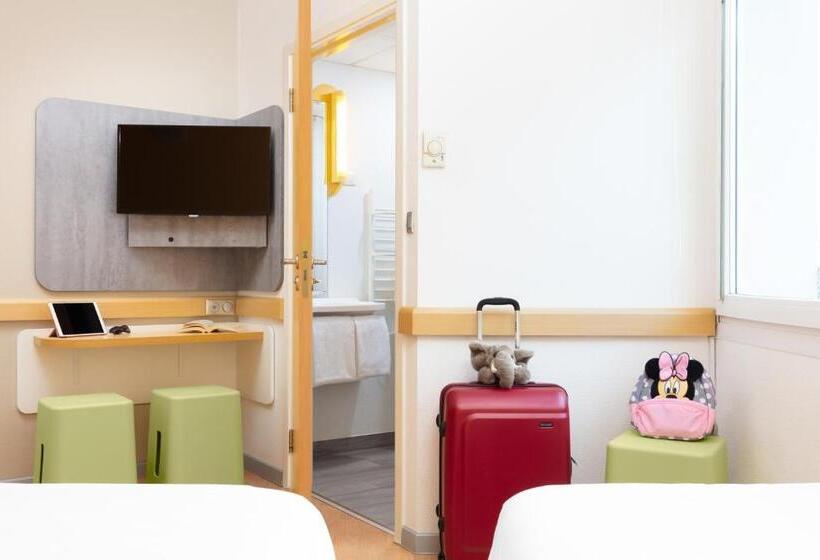 Семейный Номер, Ibis Budget Warszawa Centrum
