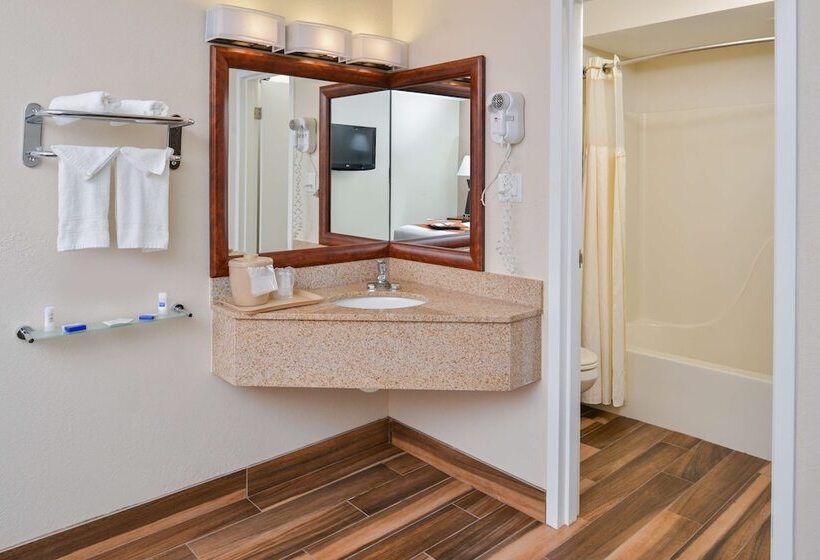 Люкс, Best Western Of Hartland