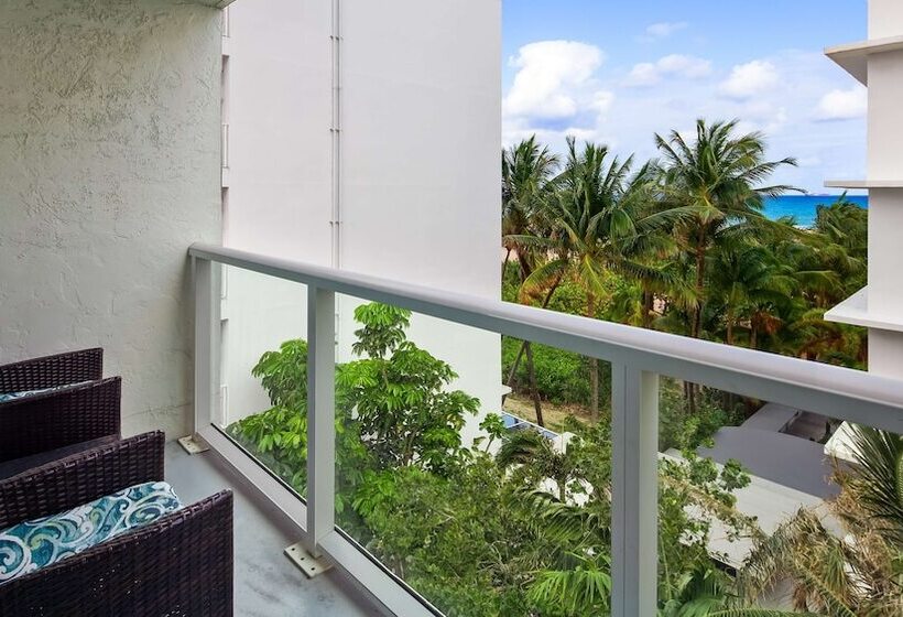 חדר סטנדרט שתי מיטות זוגיות, Best Western Plus Oceanside Inn