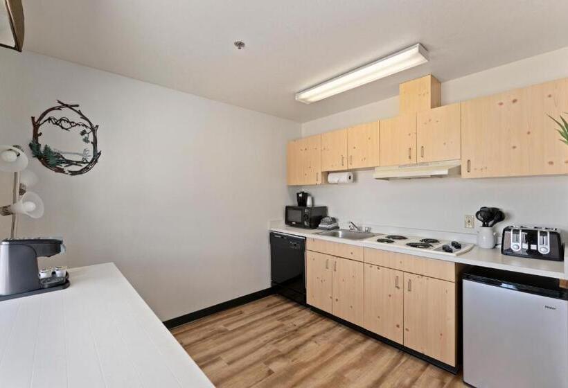 Family Suite, Cedar Street Hotel & Suites