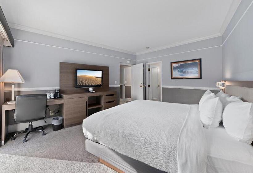 Люкс с гидромассажем, Cedar Street Hotel & Suites