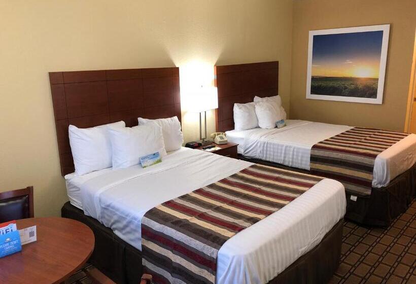 Номер Стандарт 2 Двуспальные Кровати, Days Inn By Wyndham Natchez