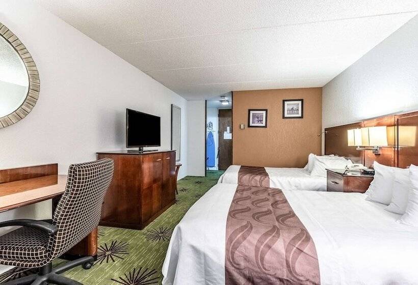 Номер Стандарт 2 Двуспальные Кровати, Econo Lodge
