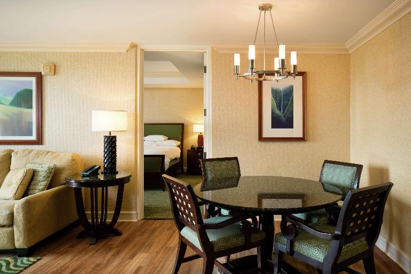 带大床的高级房间, Red Roof Inn Indianapolis East