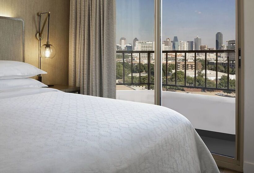 Suite z Balkonem, Sheraton Suites Market Center Dallas