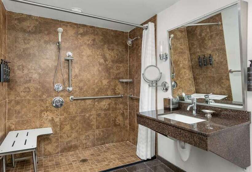 Номер Стандарт, The Wayfarer San Luis Obispo, Tapestry Collection By Hilton