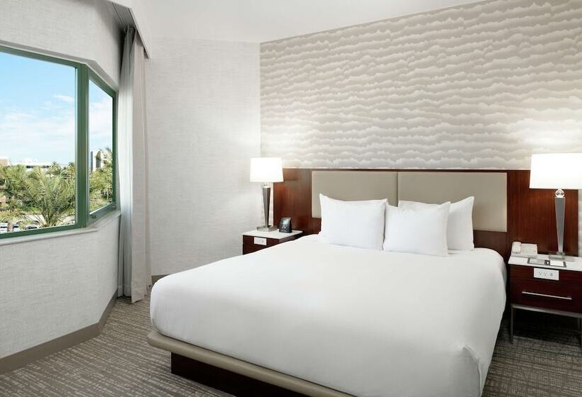 Люкс, Doubletree Suites By Hilton Phoenix