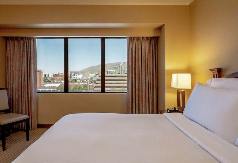 Mozgáskorlátozott Suite, Doubletree Suites By Hilton Hotel Salt Lake City