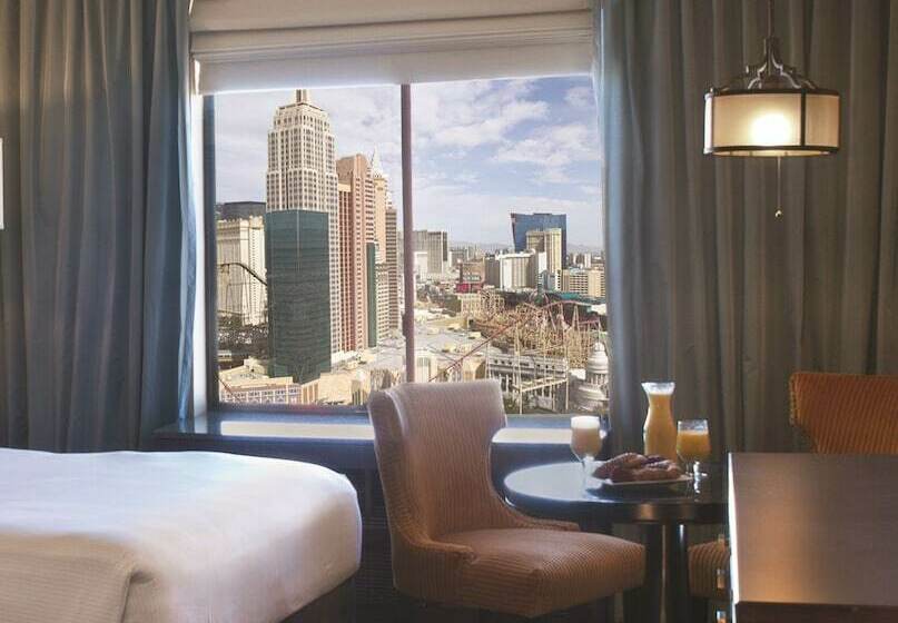 اتاق استاندارد با تخت بزرگ, Excalibur Hotel & Casino