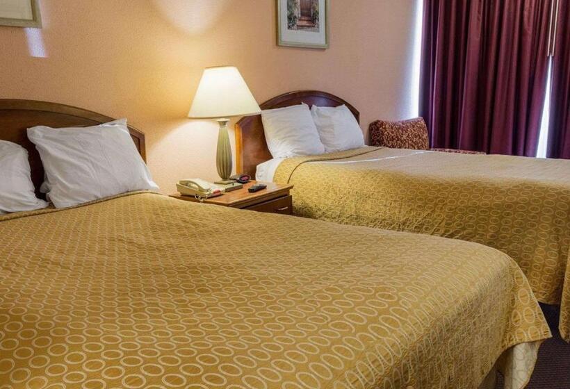 장애인을 위한 스탠다드 룸, Rodeway Inn Colonial Heights I95